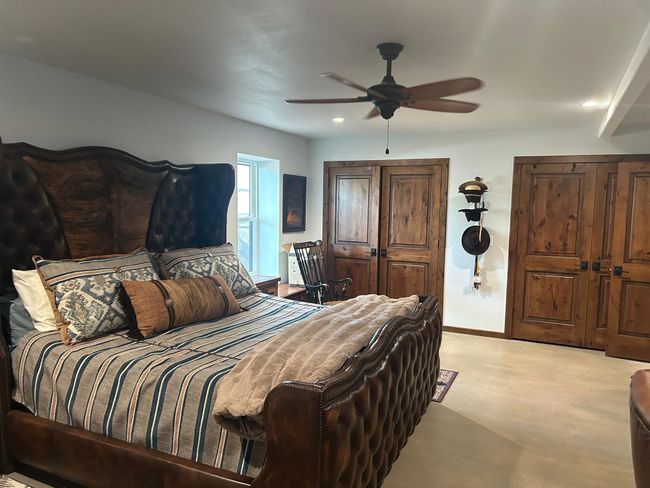 1250 Cr 419, Home with 6 bedrooms, 5 bathrooms and null parking in Brady TX | Image 15
