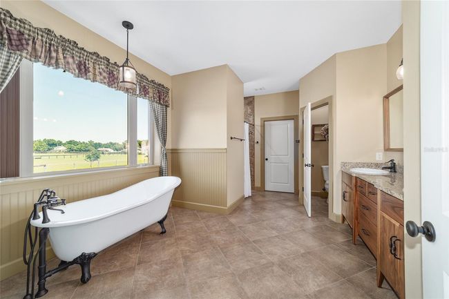 3412 Ne 106 Th St, House other with 4 bedrooms, 3 bathrooms and null parking in Anthony FL | Image 41