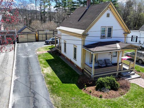 208 Summer St, St. Johnsbury, VT, 05819-2291 | Card Image