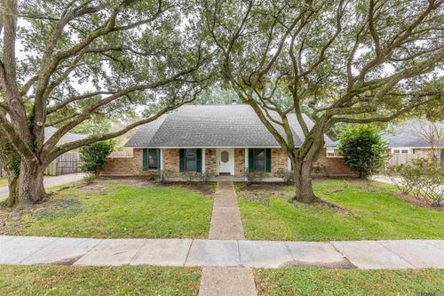 6035 Shakespeare Dr, Baton Rouge, LA, 70817-2918 | Card Image