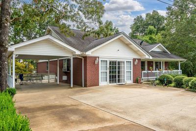 221 Perry Street, House other with 3 bedrooms, 2 bathrooms and null parking in Glenwood AR | Image 3