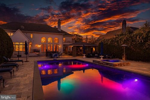 1053 Whitegate Rd, Wayne, PA, 19087-2182 | Card Image