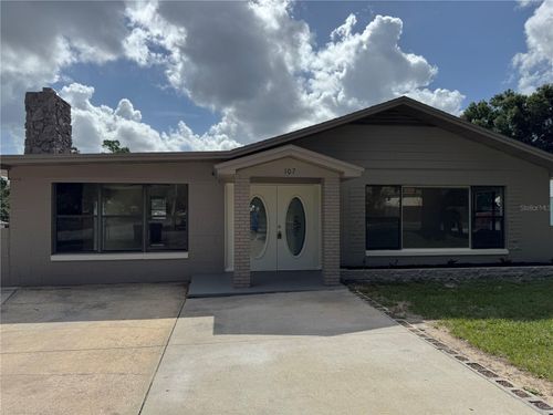 107 N Galena Ave, Minneola, FL, 34715-7450 | Card Image