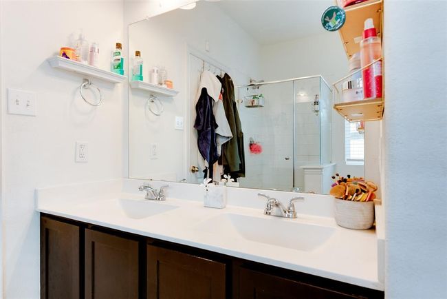 438 Dorsal Way, House other with 4 bedrooms, 3 bathrooms and 3 parking in Crosby TX | Image 31