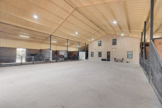 1330 Jrc Rd, Home with 4 bedrooms, 3 bathrooms and null parking in Gainesville TX | Image 27