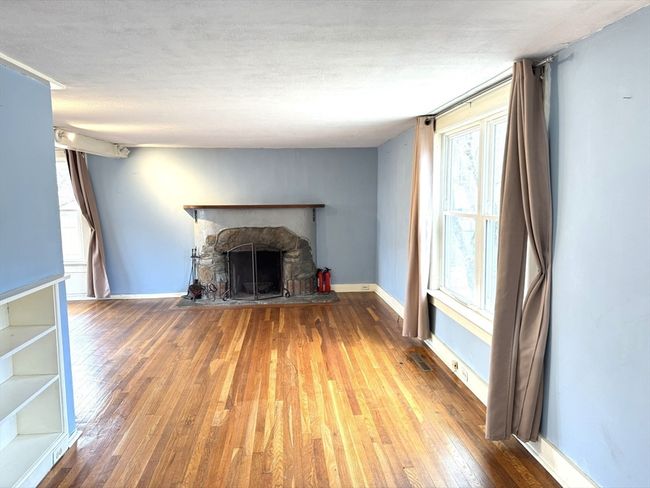 7 Stanton Ave, House other with 4 bedrooms, 1 bathrooms and 2 parking in Huntington MA | Image 9