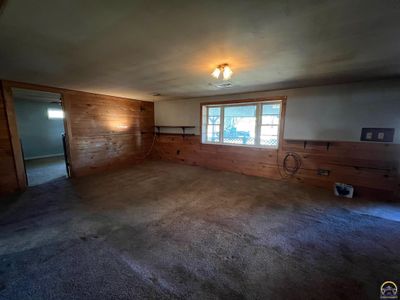 211 Columbia St, House other with 3 bedrooms, 1 bathrooms and null parking in Oskaloosa KS | Image 3