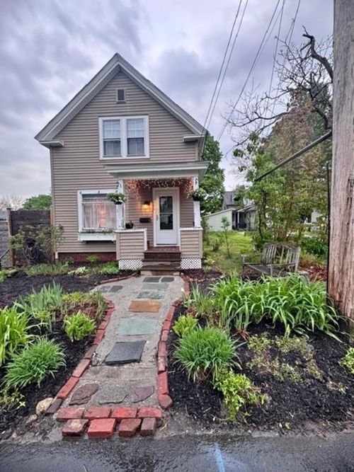 186 North St, Keene, NH, 03431-2641 | Card Image