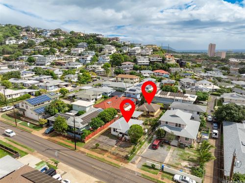 1343 16th Ave, Honolulu, HI, 96816-4346 | Card Image