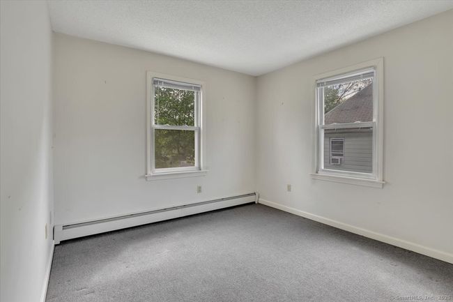 73 Foster St, Home with 6 bedrooms, 4 bathrooms and 6 parking in Manchester CT | Image 17