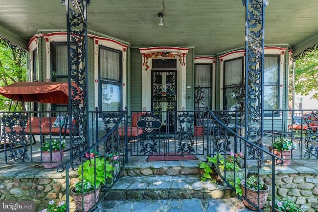 219 Front St, House other with 6 bedrooms, 5 bathrooms and null parking in BOILING SPRINGS PA | Image 4