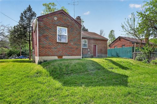 4220 Daleview Ave, Dayton, OH, 45405-1636 | Card Image