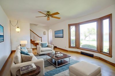 633 South Shore Drive, House other with 2 bedrooms, 2 bathrooms and null parking in Madison WI | Image 3