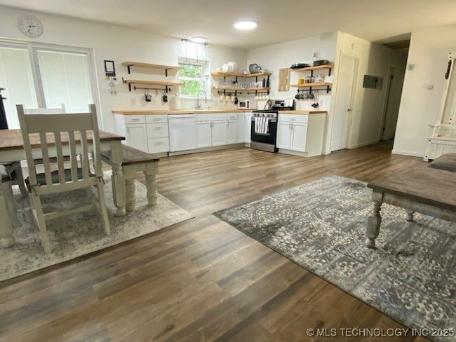 437 Ashland Ave, House other with 3 bedrooms, 2 bathrooms and null parking in McAlester OK | Image 5
