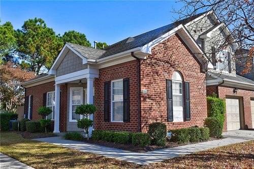 5312 Hayton Way, Virginia Beach, VA, 23455-2579 | Card Image