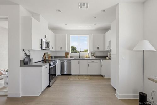 201 Sarina Ln, San Marcos, CA, 92069 | Card Image
