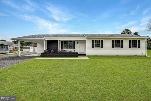 212 Lewis Dr, LAUREL, DE, 19956-1148 | Card Image