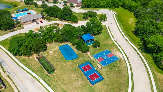 Aerial view of amenities center | Image 28