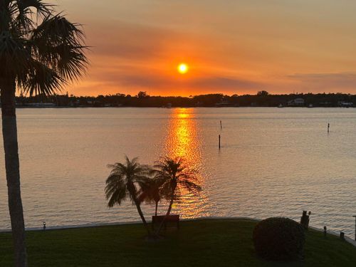 14-305-1950 Sw Palm City Rd, Stuart, FL, 34994-4268 | Card Image