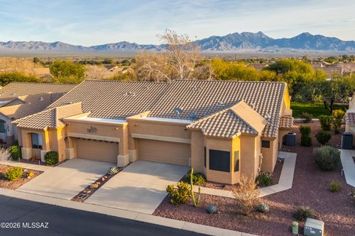 531 W Aspenwood St, Green Valley, AZ, 85614-5976 | Card Image