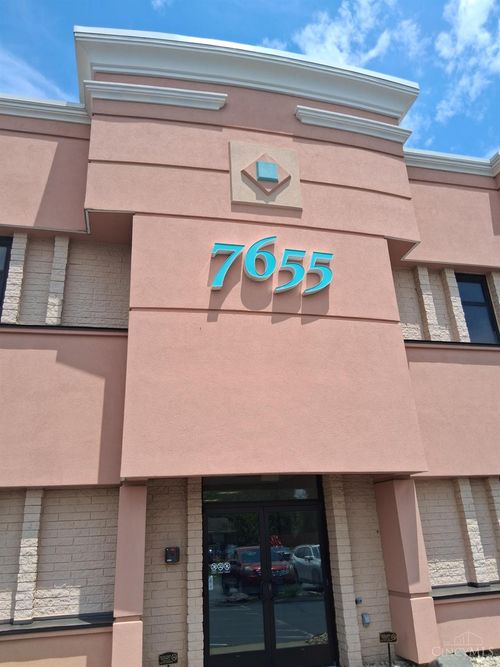 7655 5 Mile Rd, Cincinnati, OH, 45230-4326 | Card Image
