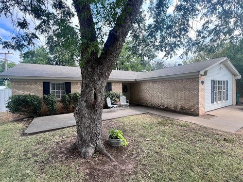 1303 Randy Dr, Graham, TX, 76450-4713 | Card Image
