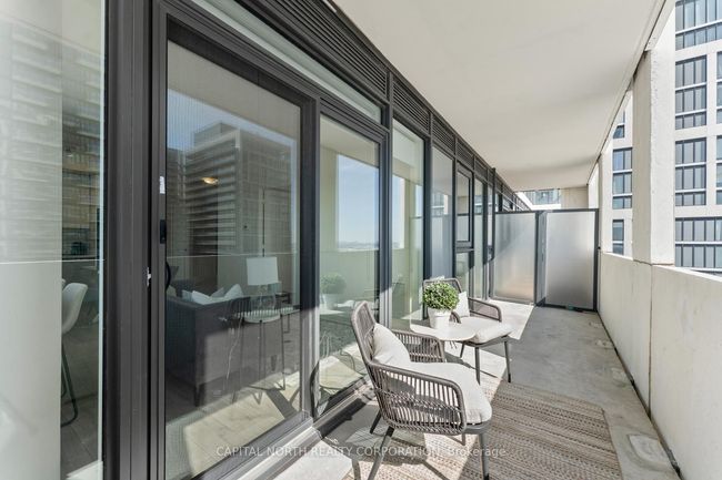 1718 - 9000 Jane St, Condo with 2 bedrooms, 2 bathrooms and 1 parking in Concord ON | Image 27