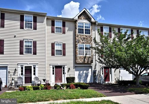 1055 Balley Dr, PHOENIXVILLE, PA, 19460-5913 | Card Image