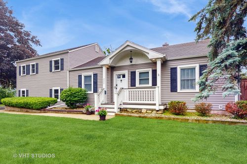 2333 Catherine St, Northbrook, IL, 60062-4511 | Card Image