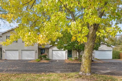 614 N Douglas St, Ripon, WI, 54971-9037 | Card Image