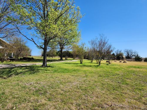 15957 County Road 566, Farmersville, TX, 75442-6529 | Card Image