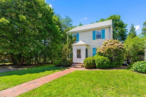 299 Appleton St, Arlington, MA, 02476-7155 | Card Image