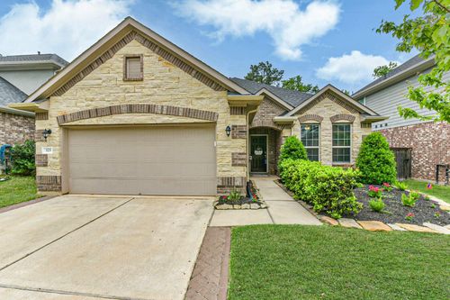 123 Buttonwood Ct, Willis, TX, 77318 | Card Image