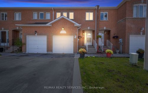 68-200 Cresthaven Road, Brampton, ON, L7A1J5 | Card Image