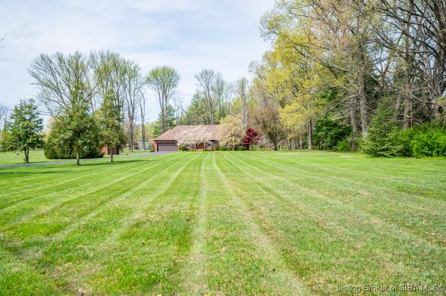 730 S Gardner St, Home with 3 bedrooms, 2 bathrooms and null parking in Scottsburg IN | Image 57