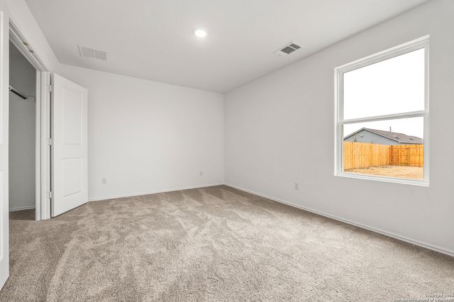 12927 Deep Eddy, House other with 4 bedrooms, 2 bathrooms and null parking in St Hedwig TX | Image 13