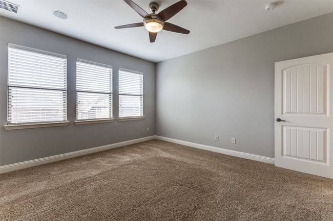 Upstairs southwest bedroom with Jack and Jill bath. | Image 27