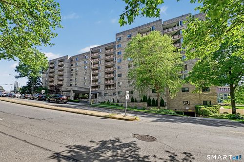 4k-143 Hoyt St, Stamford, CT, 06905-5749 | Card Image