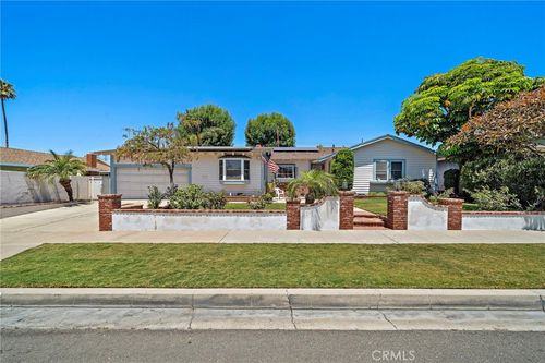 2217 E Parkside Avenue, Orange, CA, 92867 | Card Image