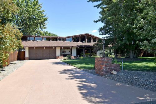 2424 Sunset View Ct, Clarkston, WA, 99403-1232 | Card Image