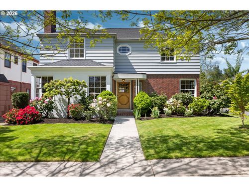 3045 Ne 32nd Pl, Portland, OR, 97212-3633 | Card Image