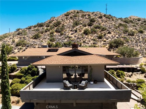 8708 Sage Ave, Yucca Valley, CA, 92284-4118 | Card Image