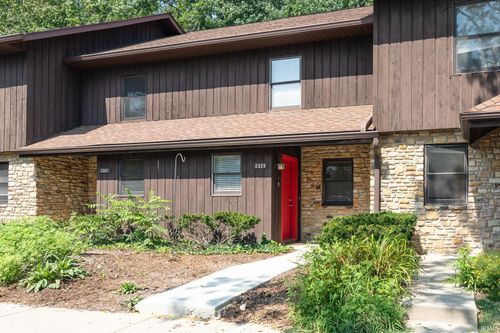 2323 E Winding Brook Ct, Bloomington, IN, 47401-4370 | Card Image
