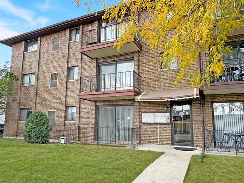 apt-1b-10930 Central Ave, Chicago Ridge, IL, 60415-2459 | Card Image