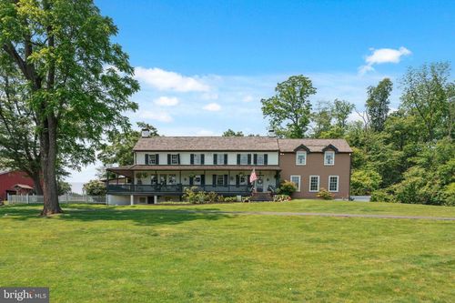 2564 Skippack Pike, LANSDALE, PA, 19446-5908 | Card Image