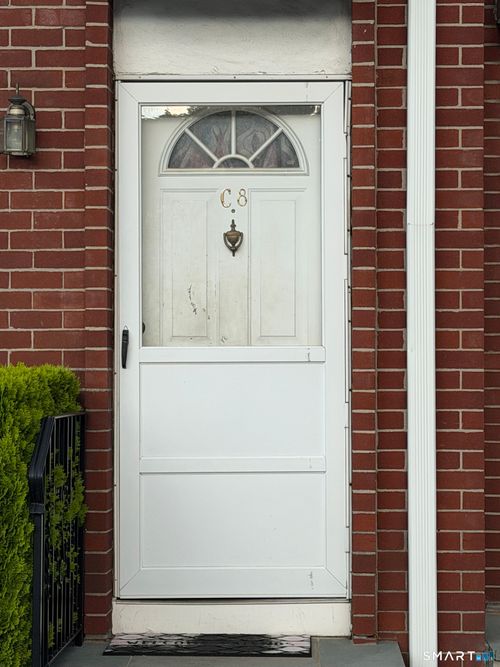 c8-15 Madison St, Norwalk, CT, 06854-2918 | Card Image