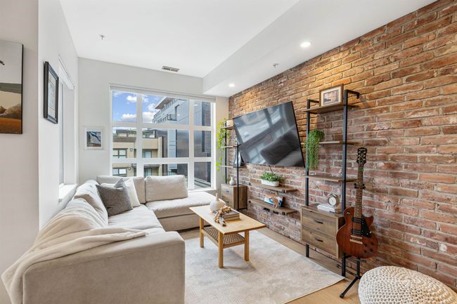 323 - 95 Moody St, Townhouse with 2 bedrooms, 3 bathrooms and 2 parking in Port Moody BC | Image 10