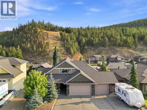 3079 Birkenhead Dr, Kamloops, BC, V2E2T6 | Card Image