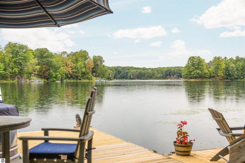 2773 N Arbutus Lake Rd, Traverse City, MI, 49696-9450 | Card Image