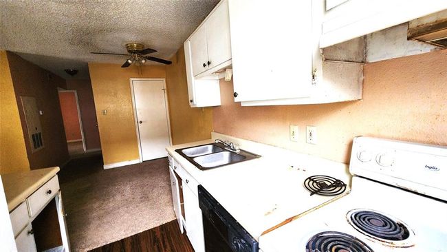 APT-506 - 12660 Ashford Point Dr, Townhouse with 2 bedrooms, 1 bathrooms and null parking in Houston TX | Image 14